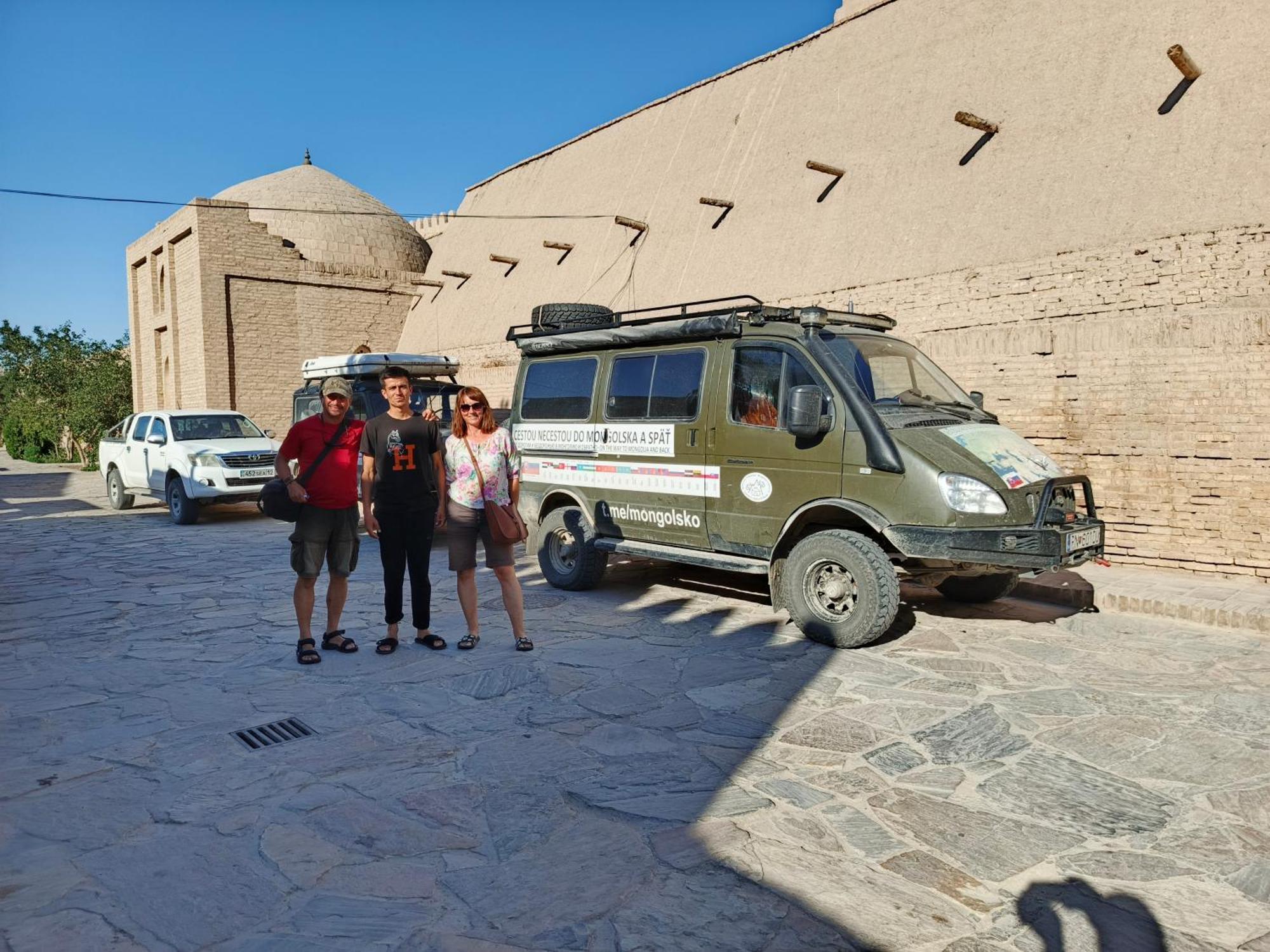 Shodlik Guest House Khiva Exterior photo